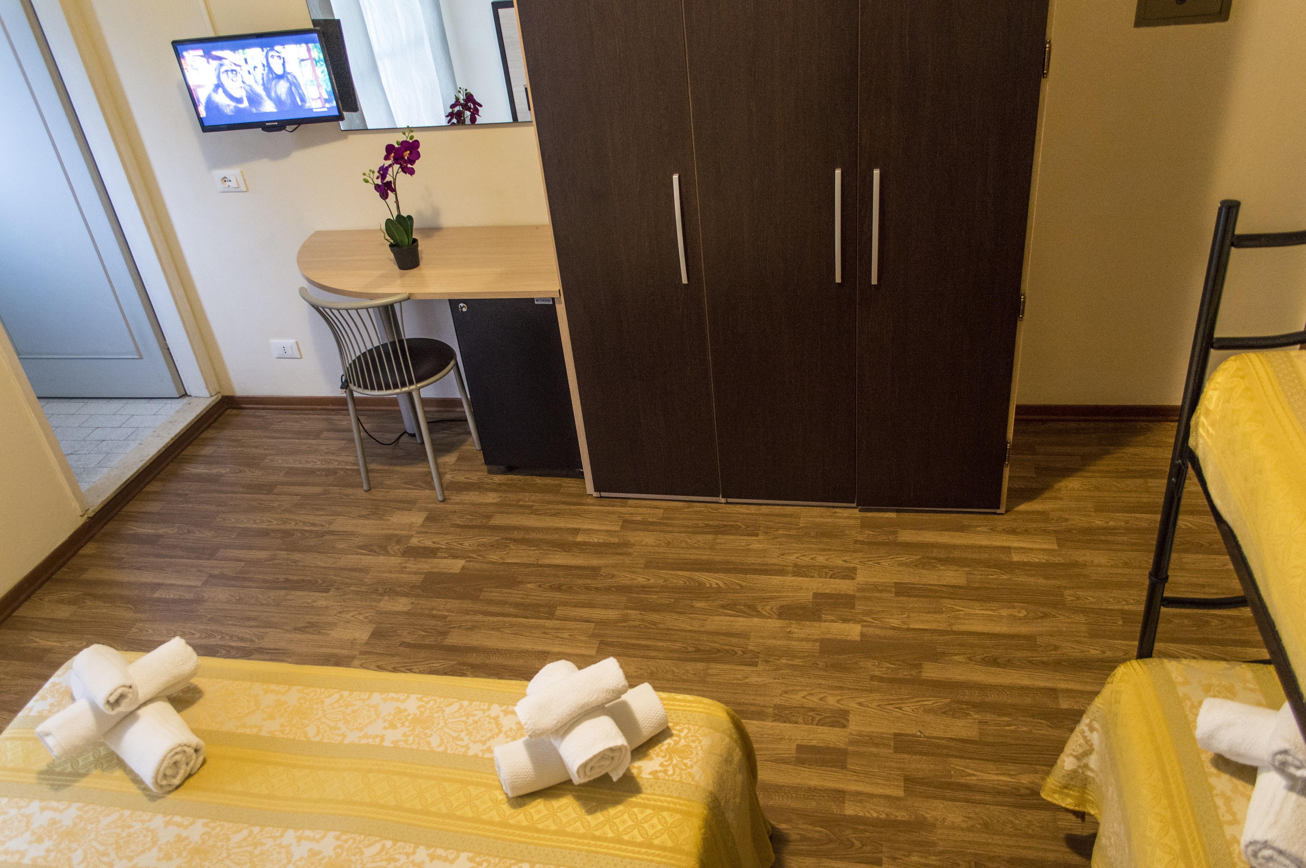 Hotel Orizzonti Rimini Bagian luar foto
